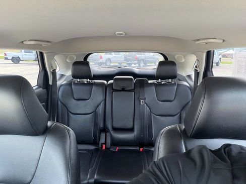 Used 2022 Ford Edge Titanium AWD/4WD image 22