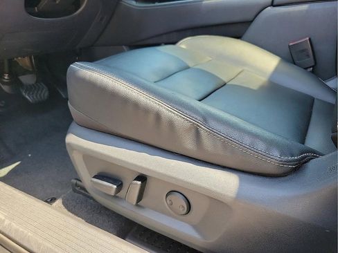 Used 2022 Nissan Rogue SL w/ SL Premium Package FWD image 12
