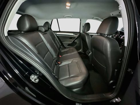 Used 2015 Volkswagen Golf S FWD image 33