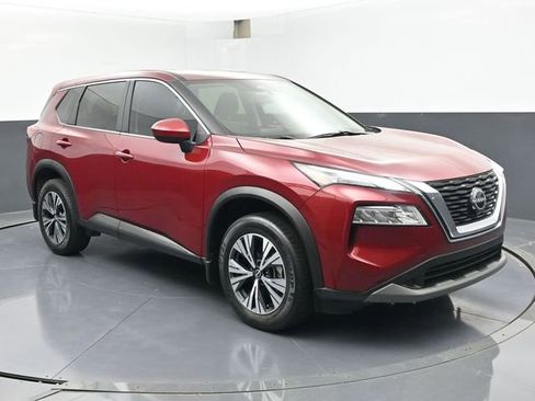 Used 2023 Nissan Rogue SV FWD image 2