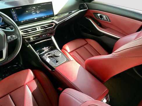 Certified 2023 BMW 330i Sedan w/ Convenience Package image 23