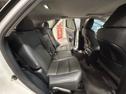 Used 2021 Lexus RX 350L Premium w/ Premium Package image 46