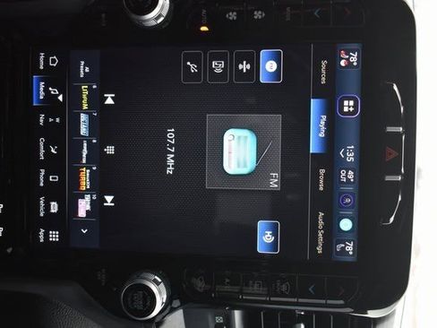 Used 2024 RAM 1500 Laramie image 27