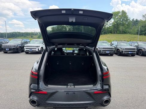 Used 2022 Genesis GV70 3.5T Sport w/ Sport Prestige Package AWD/4WD image 29