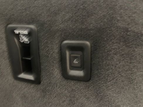 New 2026 Chevrolet Traverse RS image 75