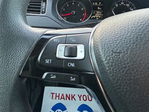 Used 2017 Volkswagen Jetta S image 20