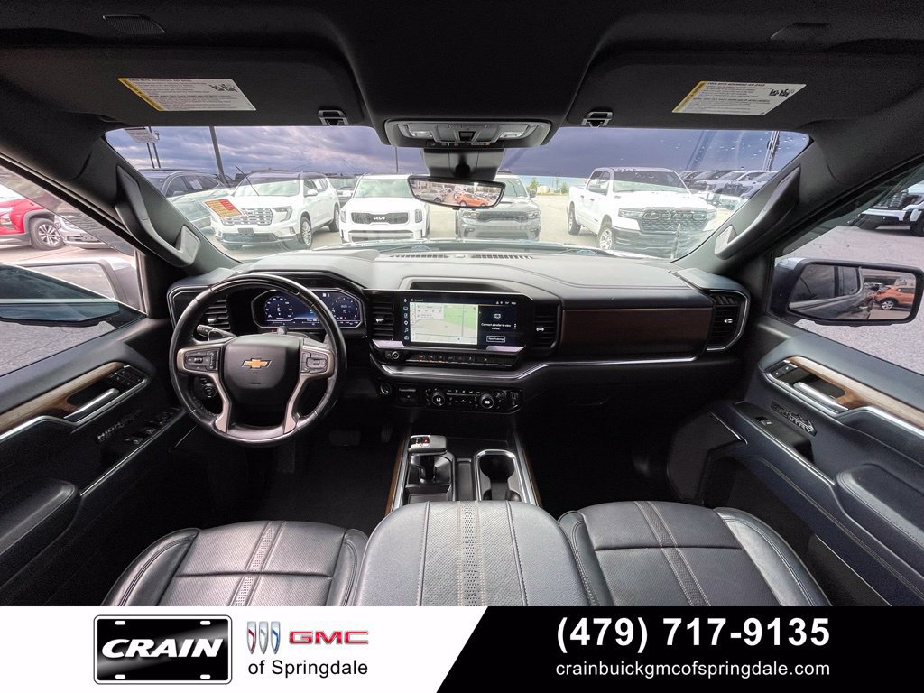 Used 2023 Chevrolet Silverado 1500 High Country w/ Technology Package AWD/4WD image 26