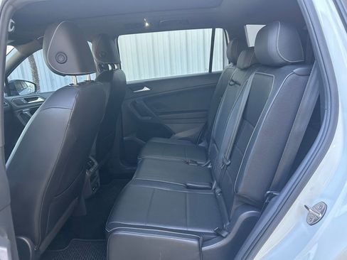 Used 2021 Volkswagen Tiguan SE R-Line image 46