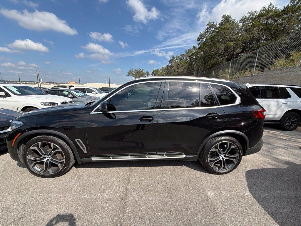 Used 2020 BMW X5 sDrive40i w/ Convenience Package RWD image 2