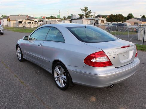 Used 2006 Mercedes-Benz CLK 350 Coupe image 5