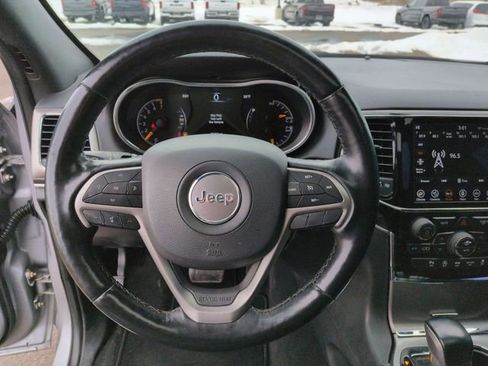 Certified 2020 Jeep Grand Cherokee Limited w/ Premium Lighting Group image 18