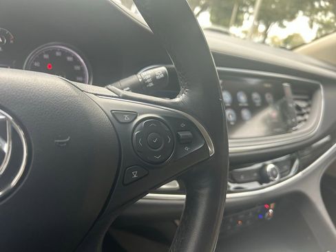 Used 2018 Buick Enclave Premium w/ Experience Buick Package image 21