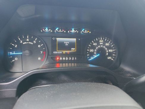 Used 2016 Ford F150 XL w/ Equipment Group 101A Mid image 9