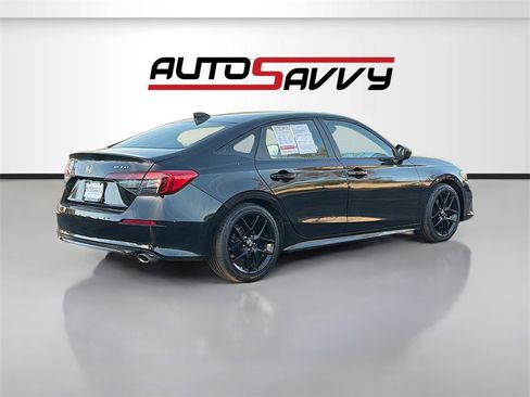 Used 2023 Honda Civic Sport image 7