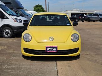 Used 2015 Volkswagen Beetle 1.8T FWD video 2