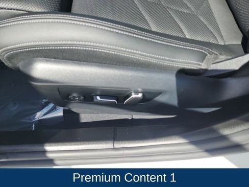 Used 2024 BMW i5 eDrive40i image 21