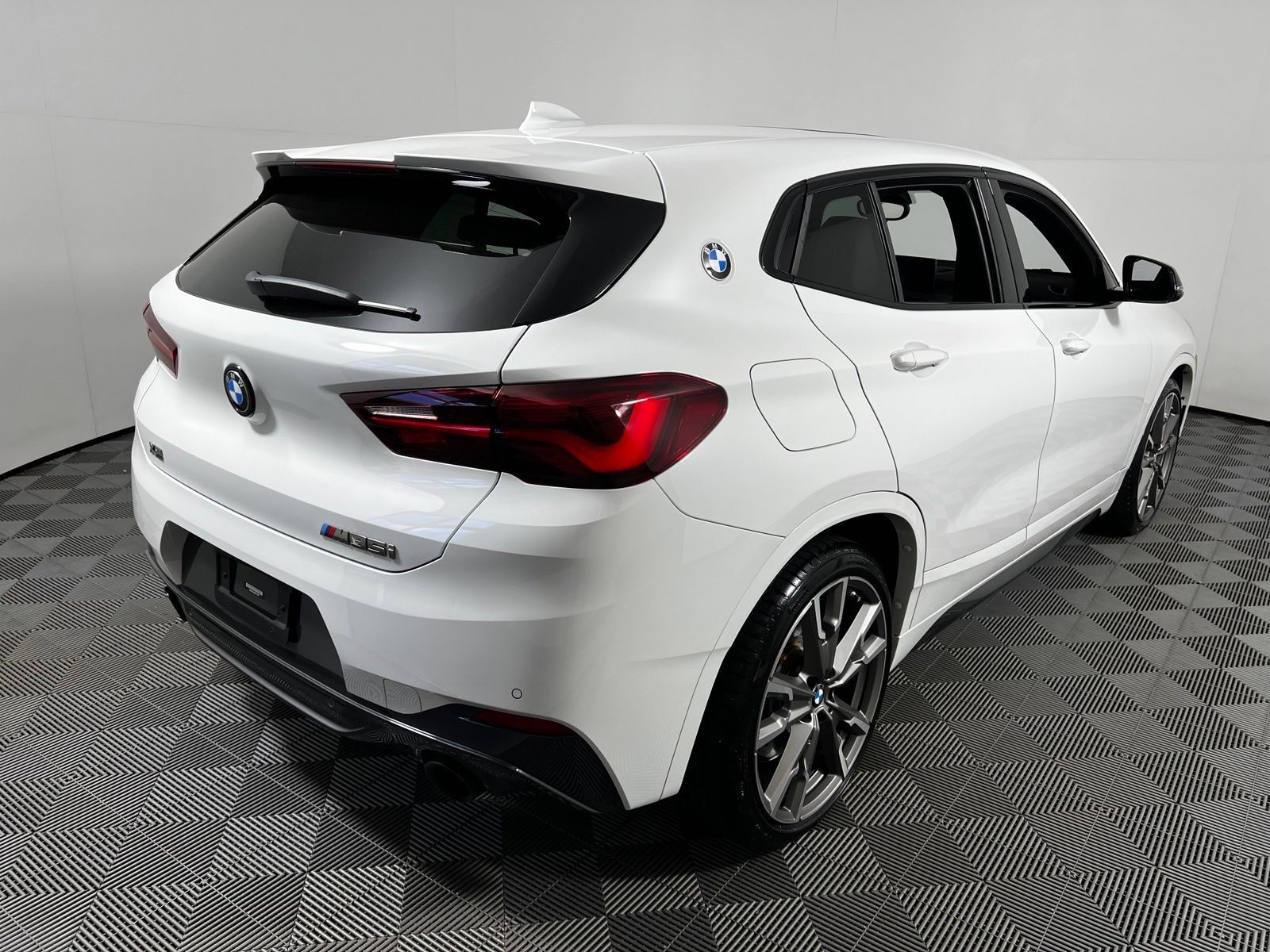 Used 2022 BMW X2 M35i w/ Premium Package AWD/4WD image 5
