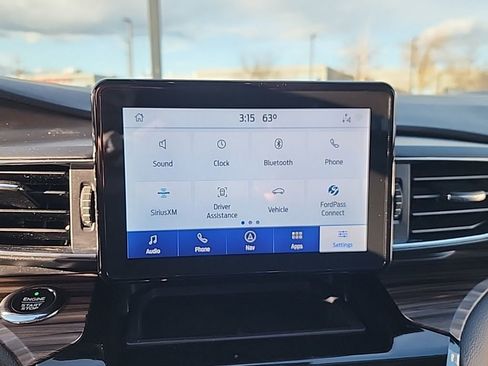 Used 2021 Ford Explorer Limited w/ Hybrid Equipment Group 310A image 15