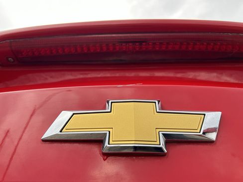 Used 2015 Chevrolet Cruze LT image 14