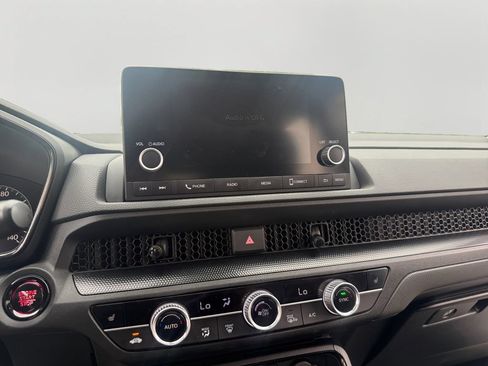 Used 2023 Honda CR-V EX image 16