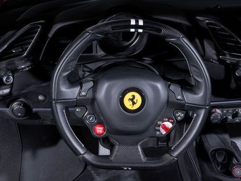 Used 2020 Ferrari 488 Pista Spider image 13