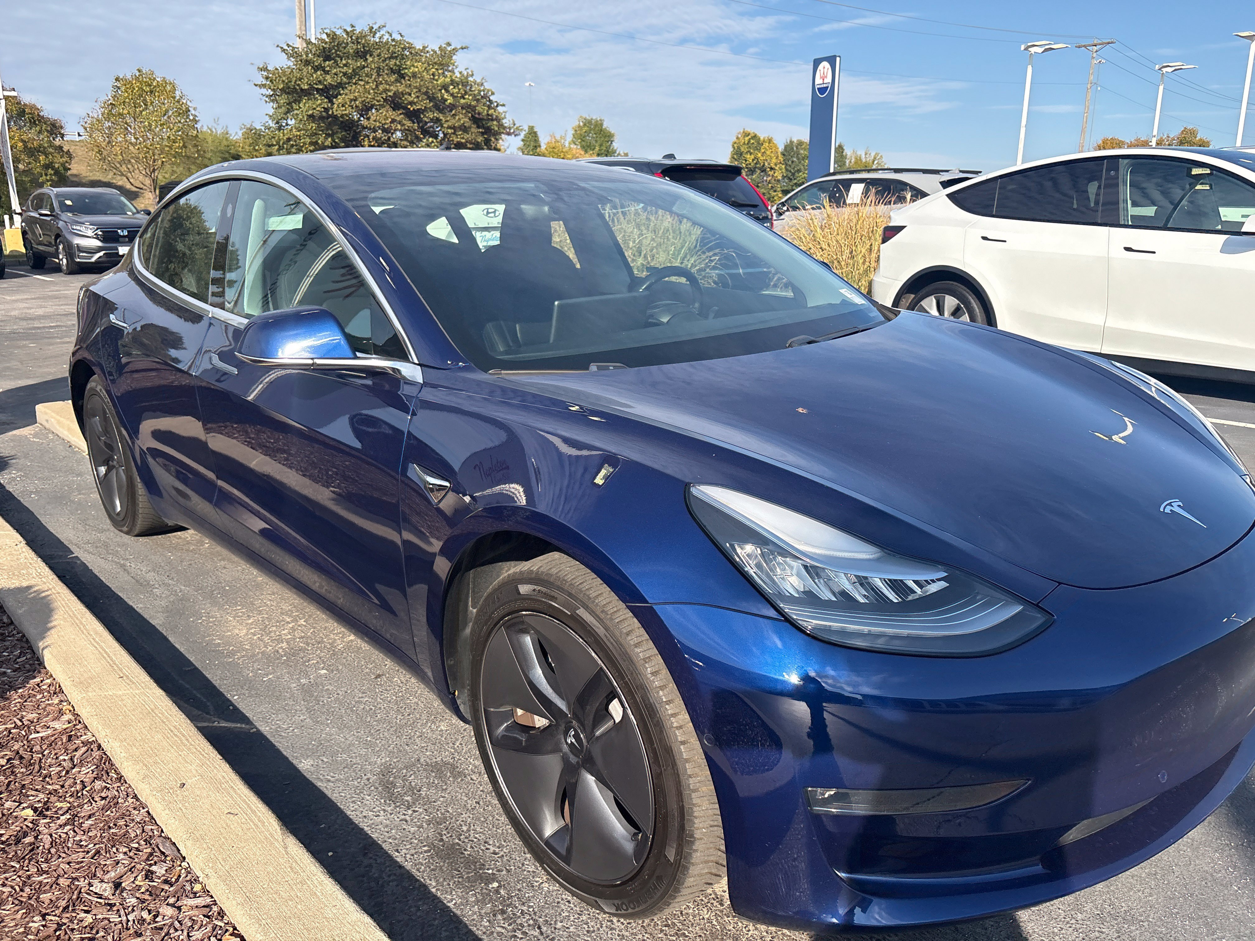 Used 2018 Tesla Model 3 Mid Range RWD image 11