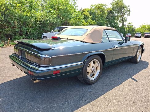 Used 1994 Jaguar XJS V12 Convertible RWD image 4