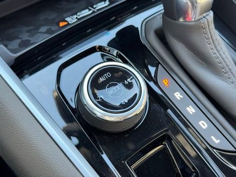 New 2026 Chevrolet Colorado ZR2 image 17