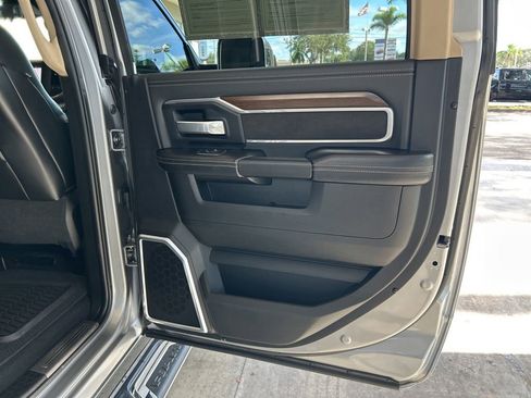 Used 2022 RAM 3500 Laramie image 35