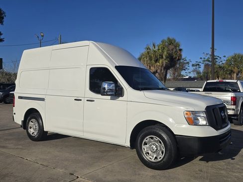 Used 2016 Nissan NV 2500 SV w/ Technology Package image 31