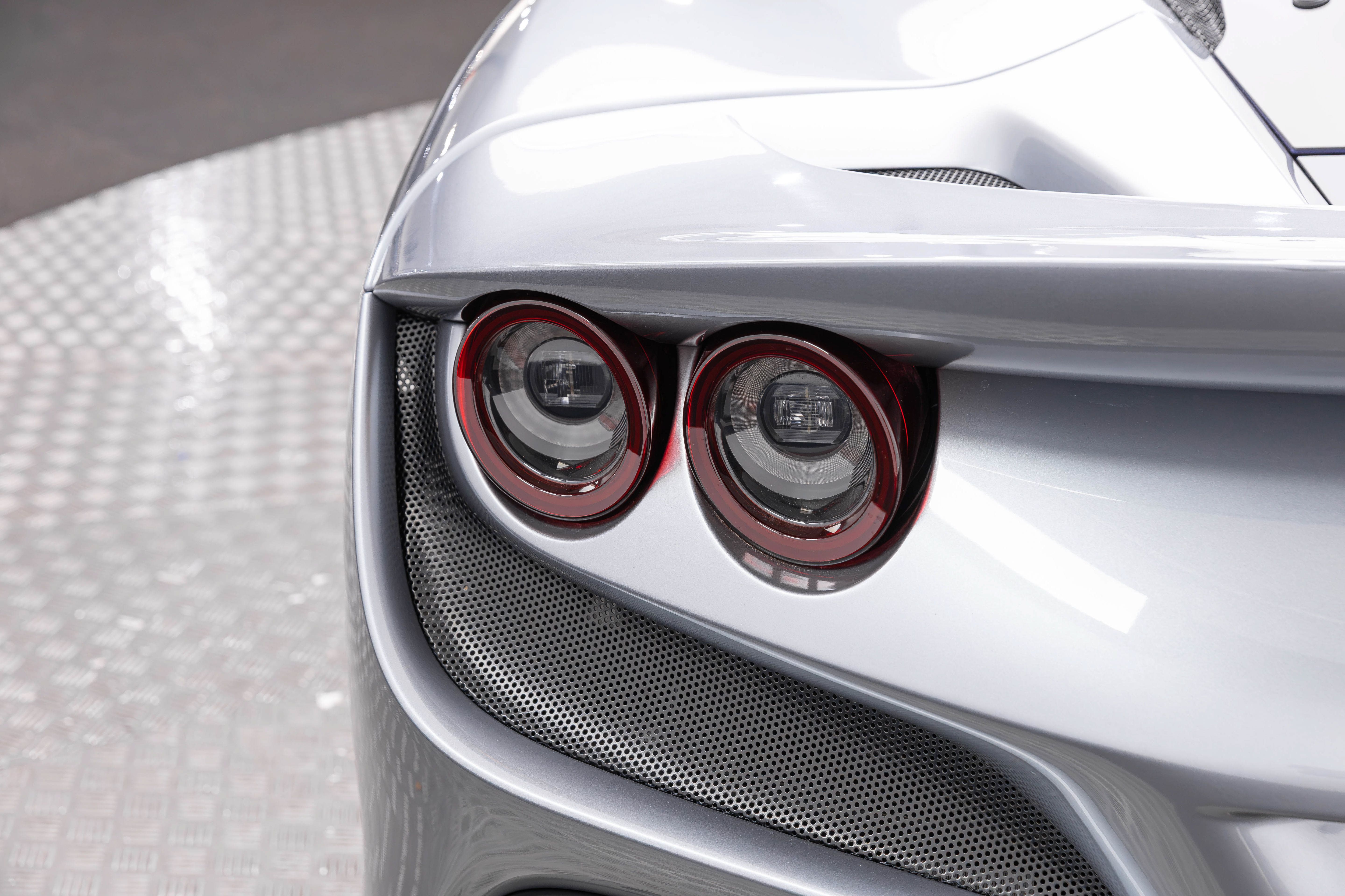 Used 2020 Ferrari F8 Tributo RWD image 63