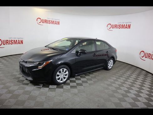 Used 2022 Toyota Corolla LE FWD image 5