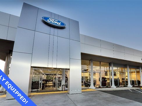 Certified 2022 Ford Explorer ST-Line w/ Class IV Trailer Tow Package image 32