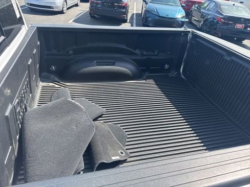 Used 2025 RAM 1500 Big Horn image 12