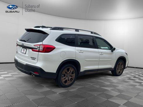 Certified 2025 Subaru Ascent Bronze Edition image 11