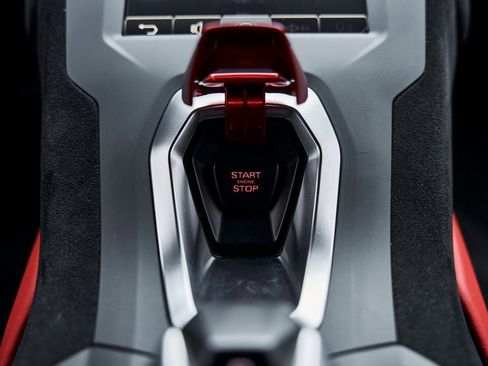 Used 2022 Lamborghini Huracan STO image 67