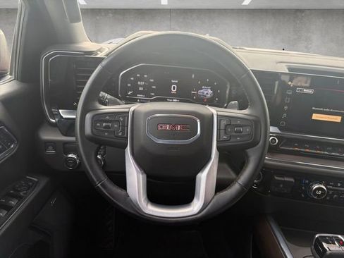 Certified 2024 GMC Sierra 1500 SLT image 18