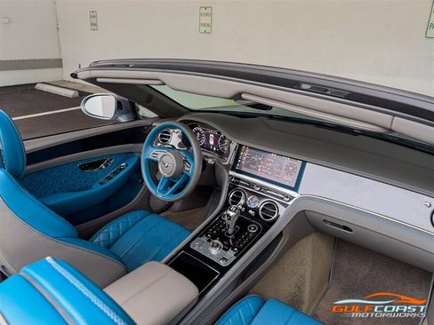 Used 2022 Bentley Continental GT AWD/4WD image 35