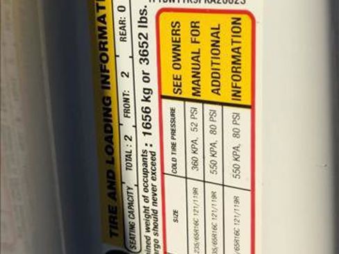 Used 2023 Ford E-Transit Low Roof image 16