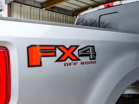 Used 2020 Ford F250 Lariat w/ Lariat Ultimate Package image 54