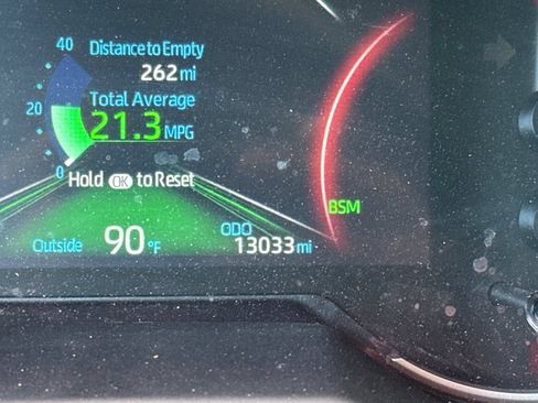 Certified 2023 Toyota RAV4 XLE w/ Convenience Package FWD image 3