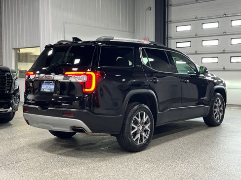 Certified 2023 GMC Acadia SLT w/ Trailering Package image 5