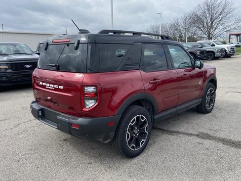 Certified 2025 Ford Bronco Sport Outer Banks w/ Outer Banks Tech Package+ image 3