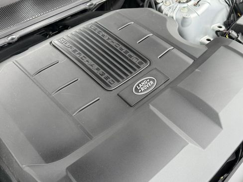 Used 2017 Land Rover Range Rover Sport HSE image 33