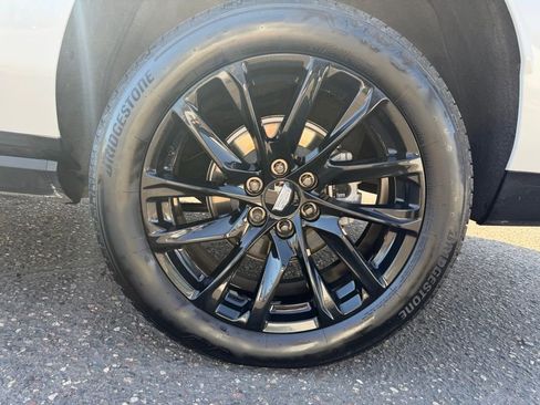 Used 2024 Cadillac Escalade ESV Sport Platinum w/ LPO, ONYX Package image 21