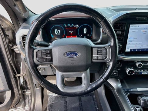 Used 2022 Ford F150 Lariat w/ Equipment Group 502A High AWD/4WD image 11
