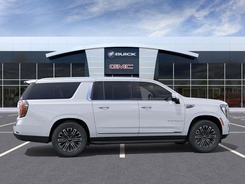 New 2026 GMC Yukon XL Elevation AWD/4WD image 5