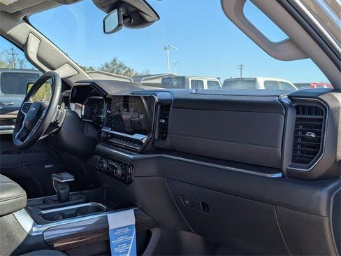 Certified 2024 Chevrolet Silverado 1500 LTZ w/ LTZ Convenience Package II image 27