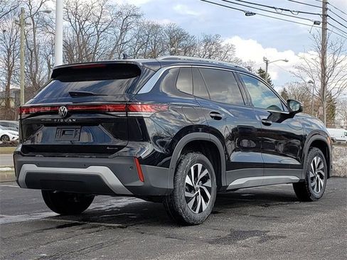 New 2026 Volkswagen Tiguan S image 3