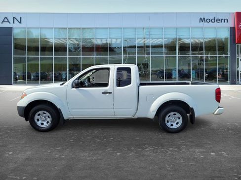 Used 2019 Nissan Frontier S RWD image 8